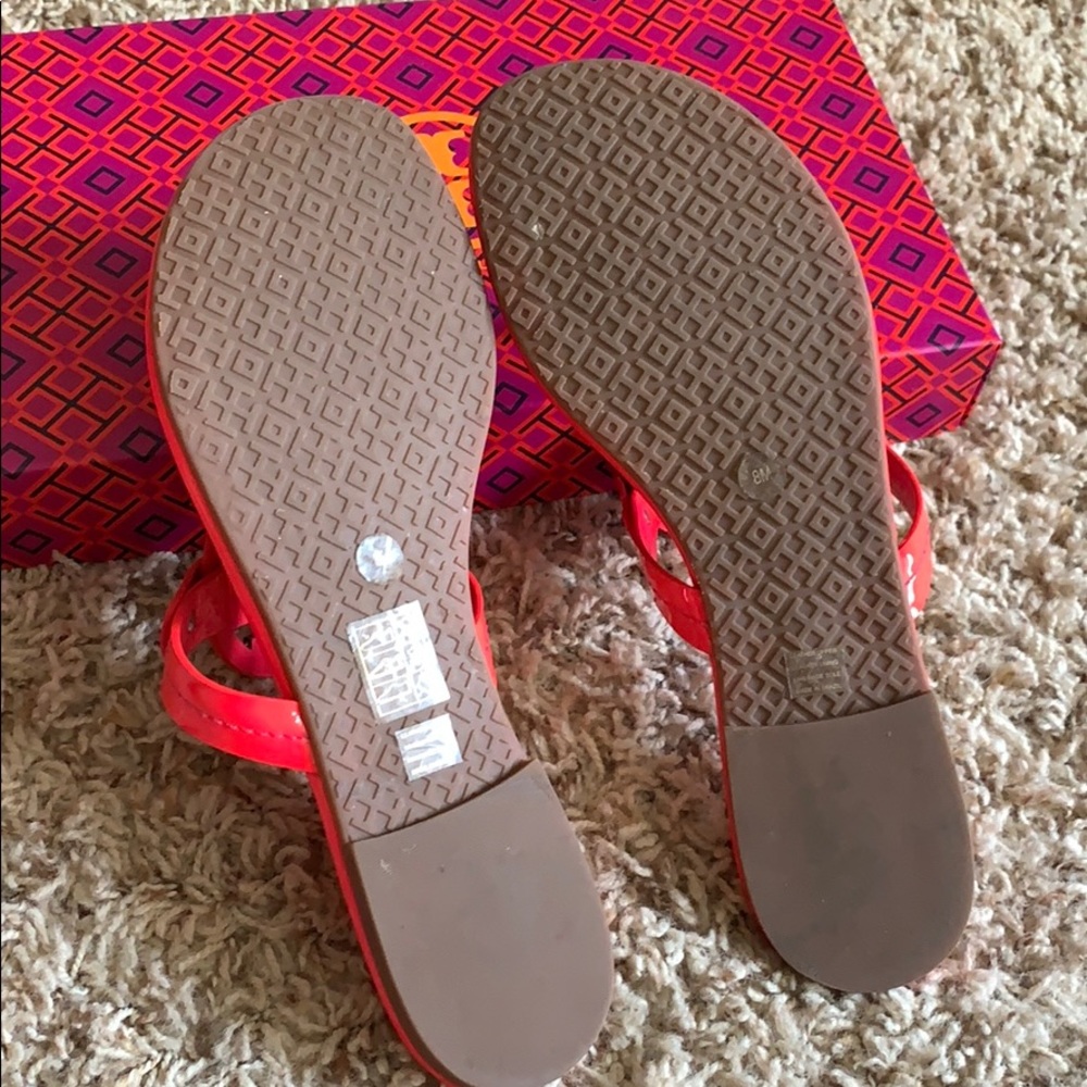 Tory Burch Fluorescent Fuchsia Pink Miller Sandals - Picture 4 of 8